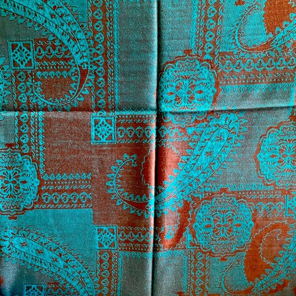 Pashmina - Picture 2 of 4